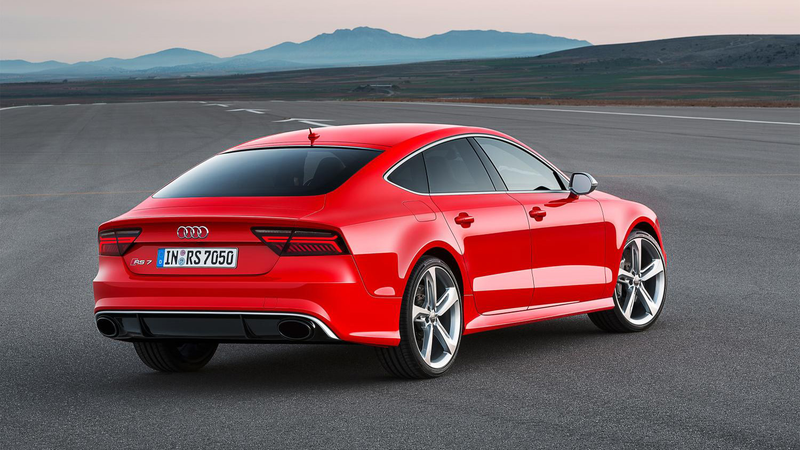 Illustration for article titled The 2015 Audi RS7 Gets New LEDs Because It's An Audi